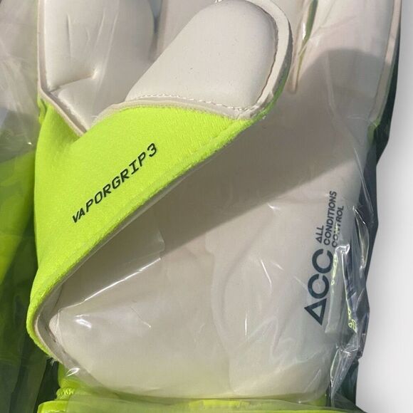 Nike Vapor Grip3 Goalkeeper Gloves Volt Black Soccer Goalie HQ0304-702 size 10 - Picture 5 of 7